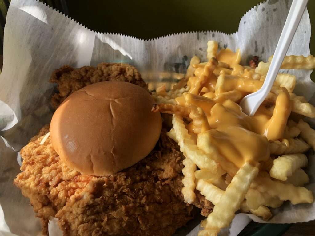 Jonesy's Junction Photo 4